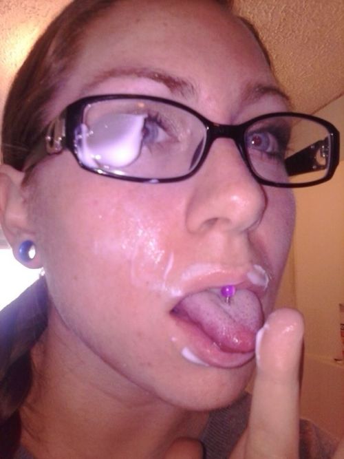 slutfinder699:websluttrainer:  Chelsea Lynne McSweeney - Brockton, Massachusetts This slut wants to be exposed! So we should help her…;) More of her: http://misscarlet24.tumblr.com/   Her facebook is back up. Message this whore and tell her just how