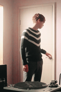 essentyeol: imagine an angry chanyeol entering your room like…