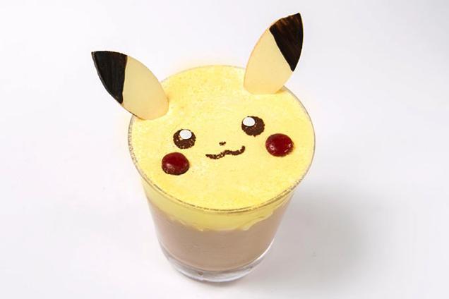 kotakucom:  Photos from the Pokémon Cafe Ω Ruby &amp; α Sapphire, which opened