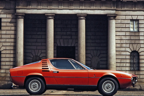 carpr0n: Starring: Alfa Romeo Montreal By Auto Clasico