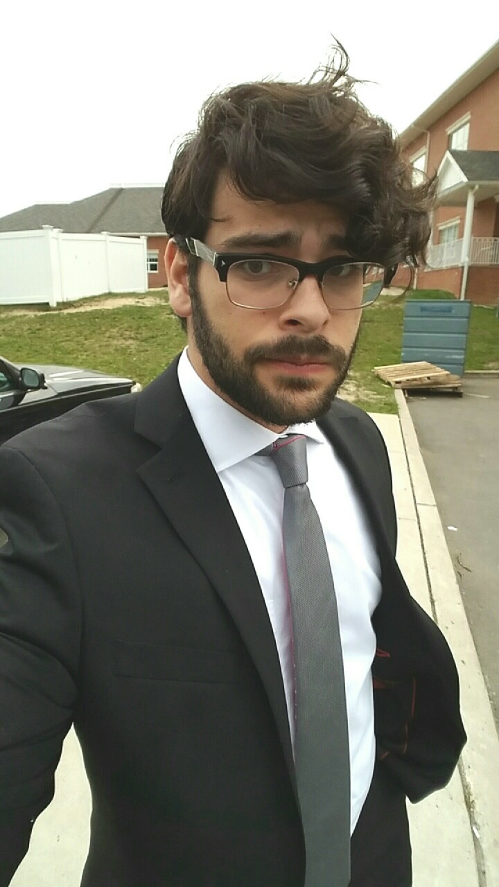satanstrousers:  Get yourself a man who can do both 