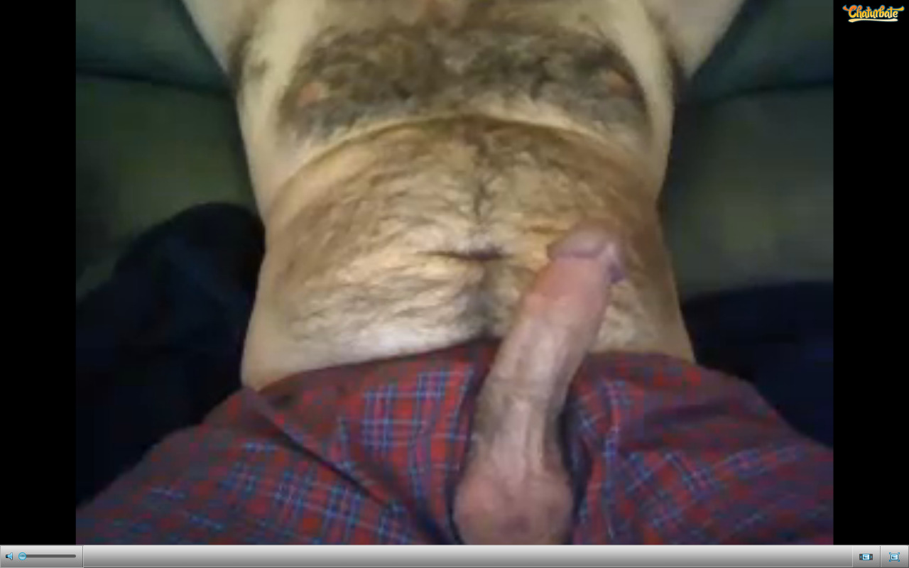 dadsnme:  mmmm. very sexy married guy!  Chaturbate. Follow ME at http://dadsnme.tumblr.com/