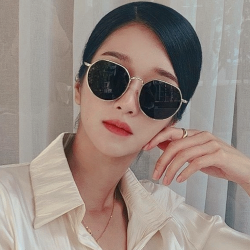 Voir un profil - Yisoo Myung 2cac32076465edec53186f91961025e54572a609