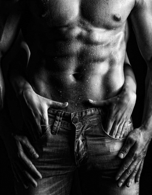 mastersgreedyslut:  “i just want to crawl in those jeans with Him”  My greedy slut at her best …..