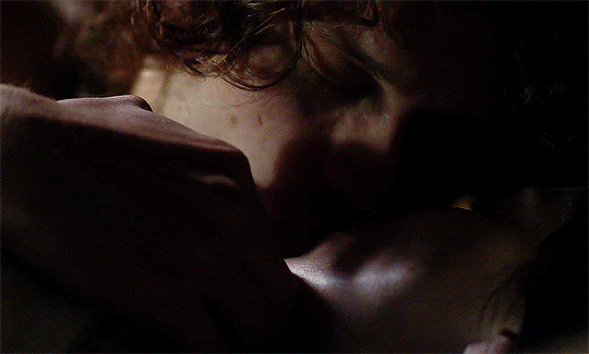 c29bc657f9e4000d8afc5561beecc91bb9e9d1c6.gif