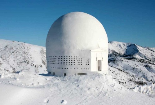 Baukuh - Hatlehol Church,  Ålesund, Norway, 2010. Via.