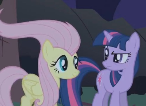 S1 Ep2 Is Just Twilight Falling In Love With The Ponies She Knows For Like 10 Minutes