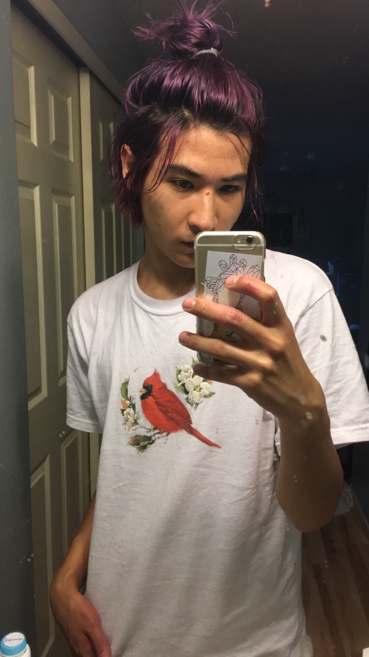 s-agaypo:  am I too late for the lgbtq+latin loudness? queer | agender | japanese/mexican