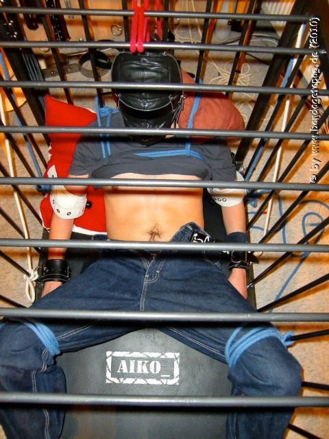 aikobound:  A bit of myself to start this blog!Caged and tied up 