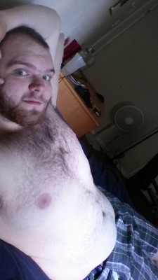 cory-kyle:  Here, have an early Tummy Tuesday. 