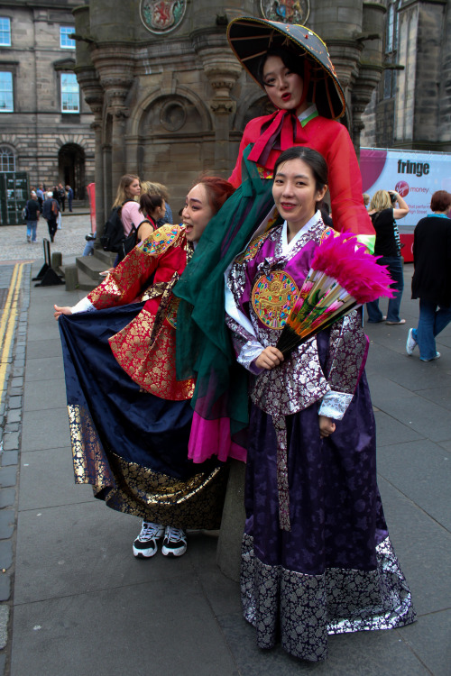 Today’s selection of Street Performers at the Edinburgh Fringe.