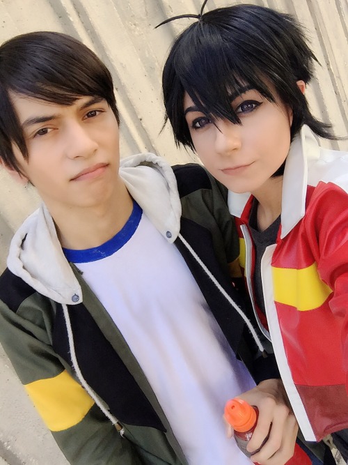 bridoof:Space boyfriends âœ¨ðŸ‘¾âœ¨ did a quick test and shoot for these two today in prep for AFO this weekend~