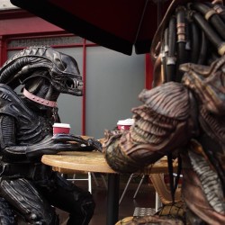 abialien:  Coffee first then off to Wales comic con! #Wrexham #alien #costa #coffee #xenomorph #predator #yautja #walescomiccon #cosplay #scifi #wcc2015part1 