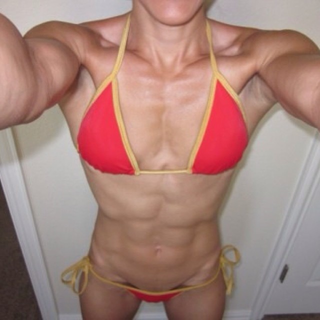 fitgymbabe:  From Instagram: lil_fit_lamb - Check out more of her pics: lil_fit_lamb