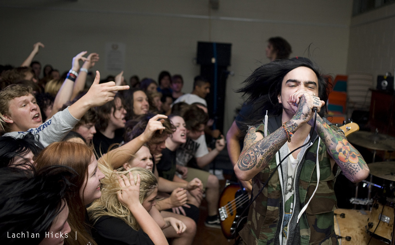 pvriah:  ohioisonfiire:  lachlanhicks:  Like Moths To Flames, 2012   OMFG I SEE ME