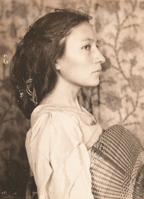 vintageeveryday:10 breathtaking portraits of Sioux Indian and activist Zitkala Sa taken by Gertrude 