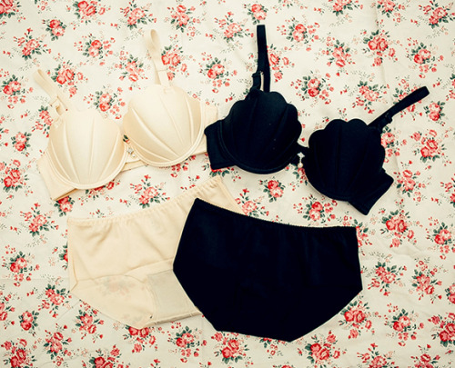 uchimada-official:Mermaid Motel Set // Under $30 here