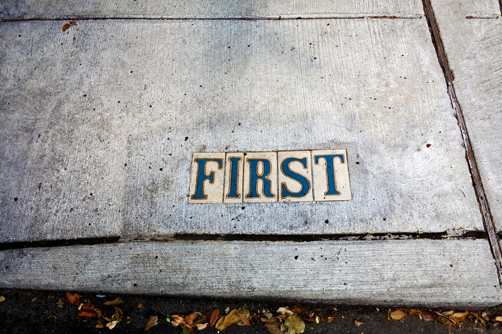 taissiab:  First Street in the Garden District, New Orleans. Anne Rice’s Vampire