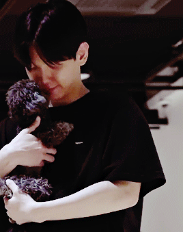 Baekhyun Playing With A Puppy Requested By @babyueare