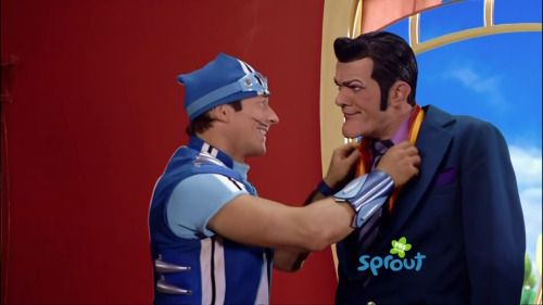 life-is-full-of-games:they’re an old married couple it’s canon