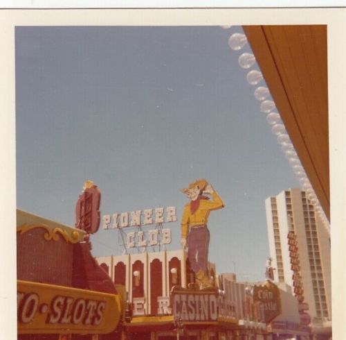 Downtown Las Vegas, c. July 1977Fremont St from 7th to Main. Low resolution scans from DS Memorabili