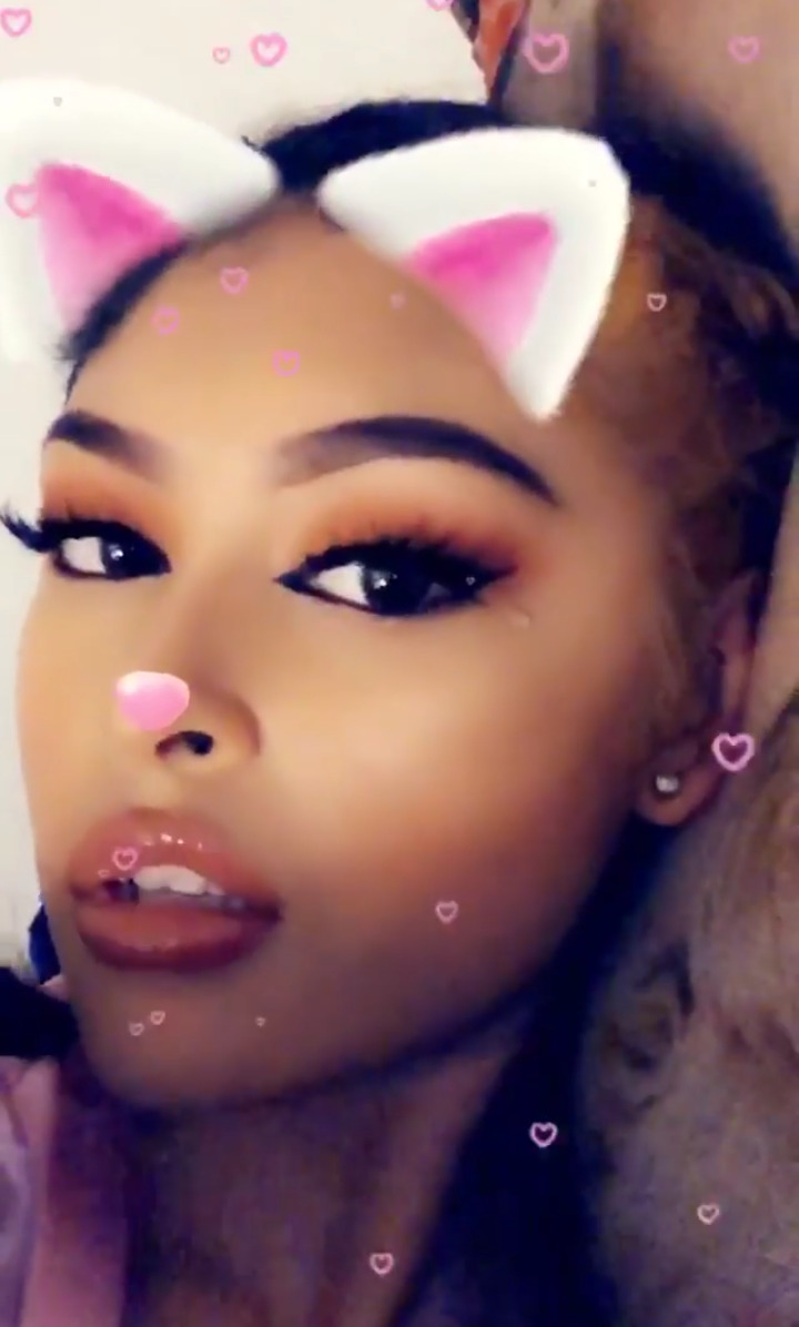 aalyssacakes:  I like to swallow yu kno😍😋  REBLOG if i can give u head tho