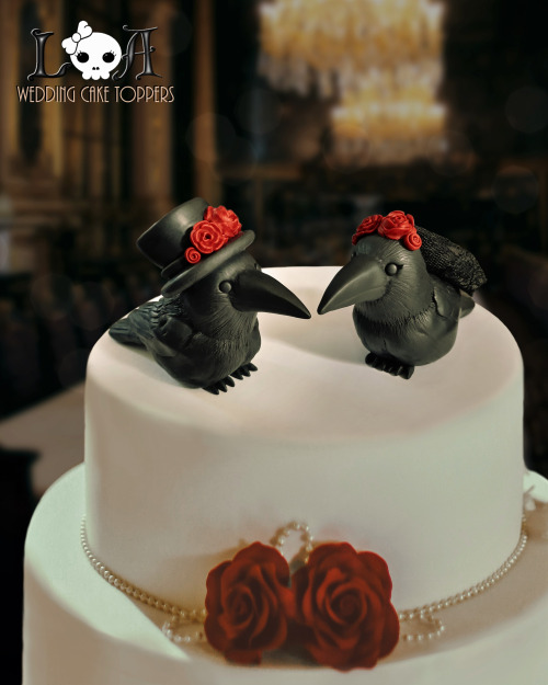 Gothic Raven Bride and Groom Wedding cake Toppers