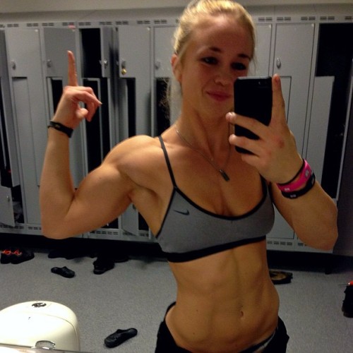 fitgrills:  If you couldn’t tell, I have a thing for blondes. Especially blondes as cute as Angelica Enberg here.