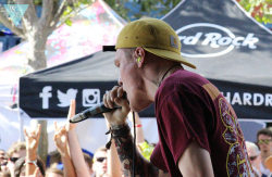 c1t-izen:  Ben Barlow of Neck Deep by Windows Down Mag [Crossed Out Becausewhy] on Flickr.