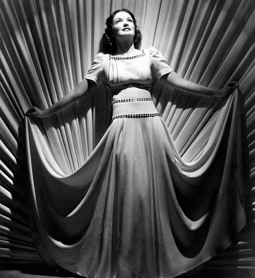 Silver Screen Sirens — Gail Patrick, c.1933 🎞