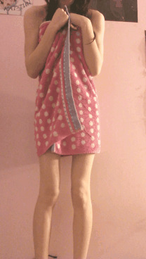 eastasiangirlsforbigwhitecocks:  azn-australian-babe:   Nice day for a long hot shower, followed by getting a little bit slutty for all my followers i made this week ☺️. i love u all, thank u all for following me, i promise ill make it worthwhile!