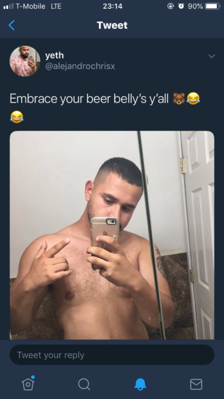 brujoria:   He went from body positive to fat shaming in .000000000001 seconds lmao   