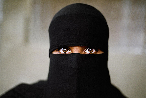 nevver:  Oltre Lo Sguardo, Steve McCurry