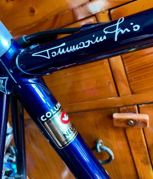 peaceloveandmungbean:My other mistress… #classiccycling #madeinitaly #tommasinibicycles #madebyhand 