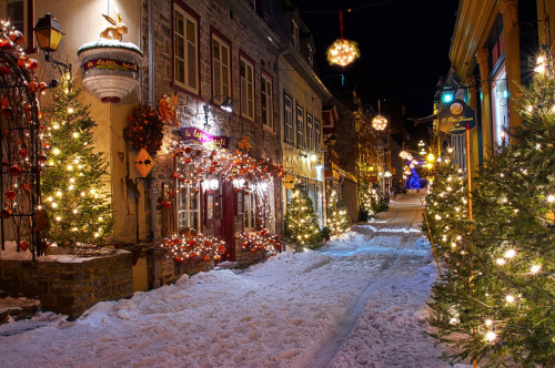 prewars: quebec city’s petit champlain neighbourhood at christmas. established in 1608, it is 