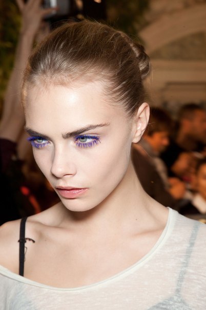 cara-made-me-do-it:Backstage: Stella McCartney F/W 2013 - Paris 2012