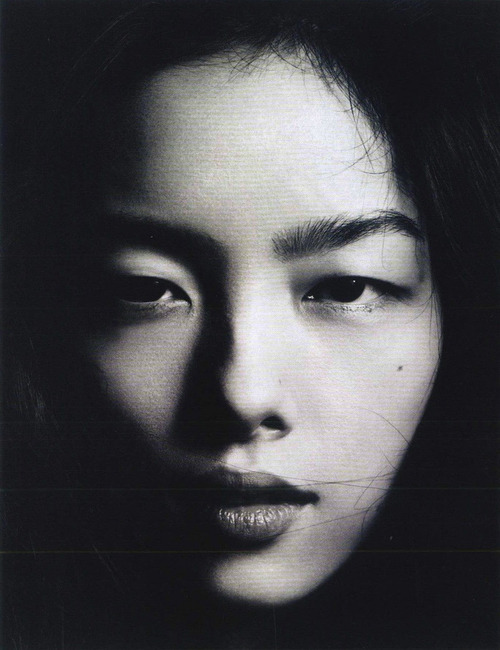 aviel:Fei Fei Sun by Hedi Slimane for Vogue China (March 2012)