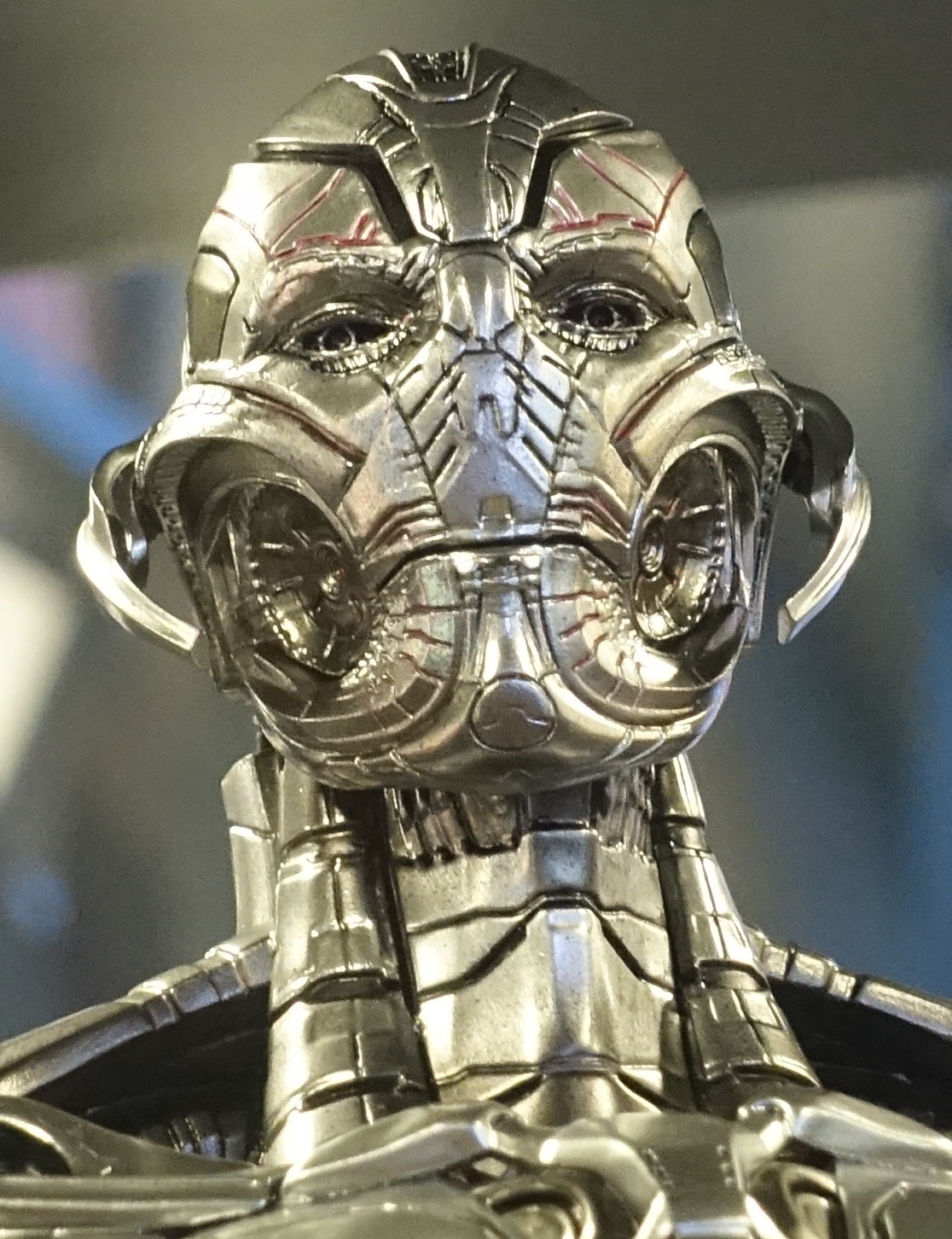 toysandstuff:  Close up detailed shots of the Hot Toys Ultron Prime