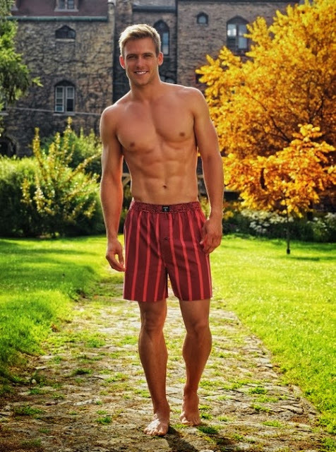 simonlau1:  So handsome