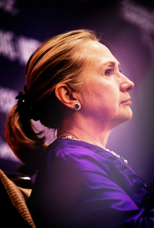 lauraadama: Favourite Hillary Rodham Clinton looks (4/∞) - purple edition