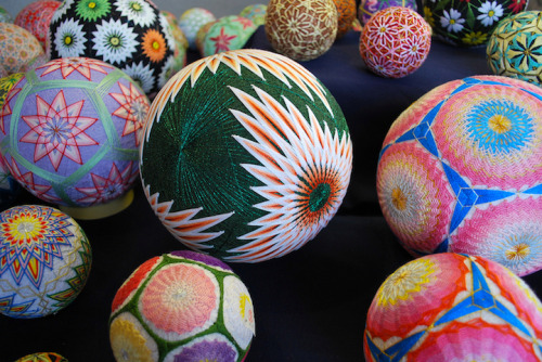 archiemcphee: These intricate and extraordinarily beautiful embroidered silk balls are a form of Jap