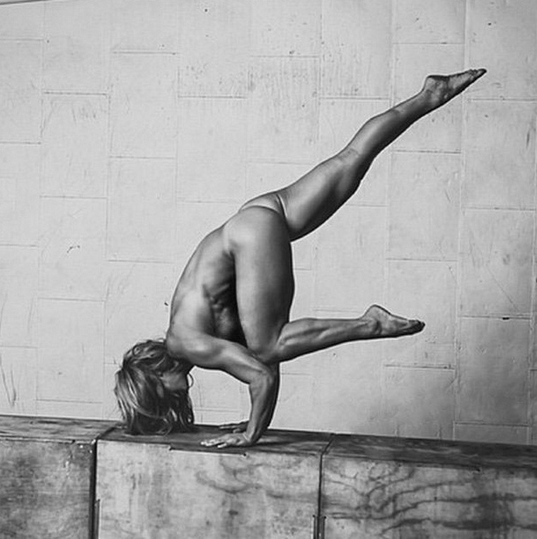 onlyfitgirls:Amy Suh by Simply Perfection Photography