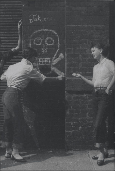 1950sunlimited:  Girl Gang. New York, NY, c.1959 -1969 Photographer: Morris Huberland