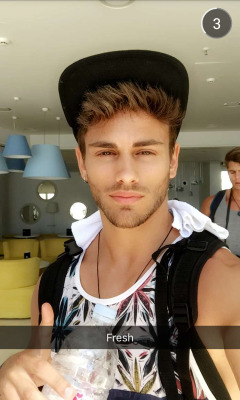 gayladsadventure:  For more of the best follow me at gayladsadventure.tumblr.com. Updated daily and I follow back. Over 42,000 followers and 60,000  posts can’t be wrong!