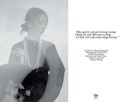 A beautiful album called Dạ Nguyệt (夜月) showcasing modernized designs of quai thao hat paired with m