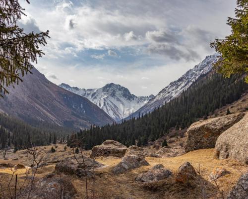 oneshotolive:  [OC] barskoon montain, Kyrgyzstan