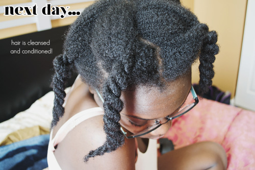 subtle-queen:naijacurls:Detangling Natural Hair After Removing BraidsThis weekend, my little sis rem