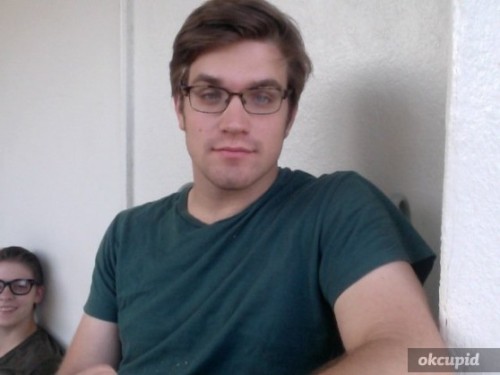 gaggers:  Active gay porn blog http://gaggers.tumblr.com