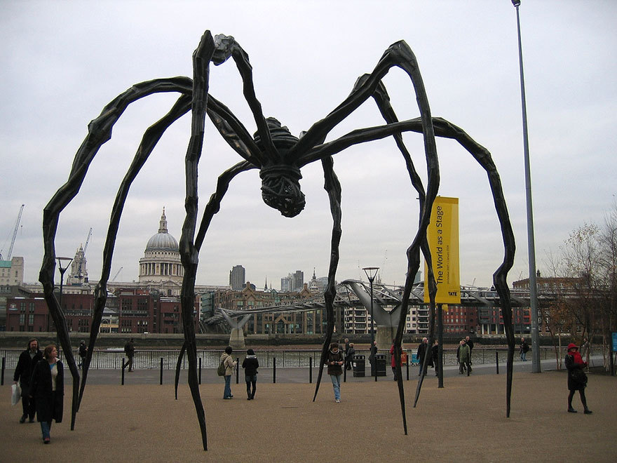 sixpenceee:This sculpture is called Maman. It’s french for “Mom”. The artists