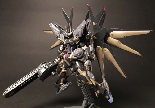 Five amazing strike freedom gundam custom otd : 1. GAT-X105B FP EX Devil de Strike Gundam Custom Bui